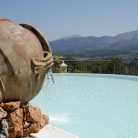 Bosco D'Olmi Country House Sant'Andrea del Garigliano Bagian luar foto
