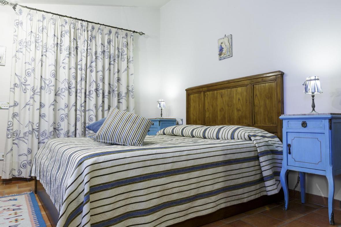 Bosco D'Olmi Country House Bed & Breakfast Sant'Andrea del Garigliano Bagian luar foto